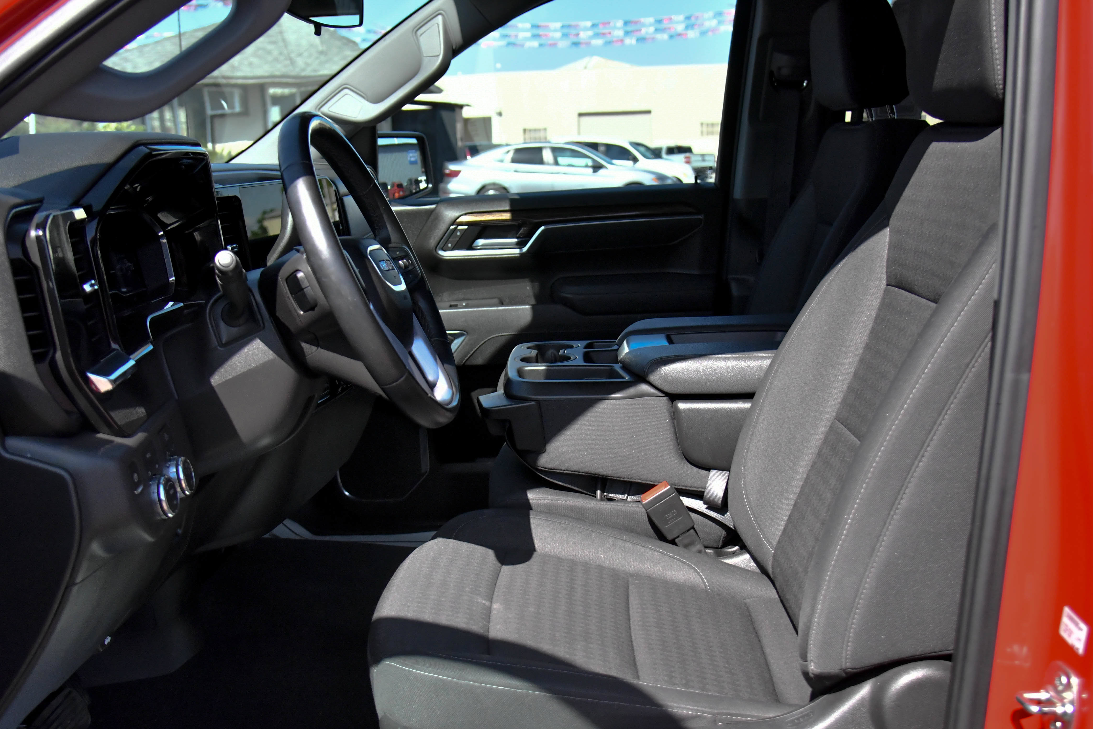 Used 2025 GMC Sierra 1500 Elevation AWD/4WD image 18