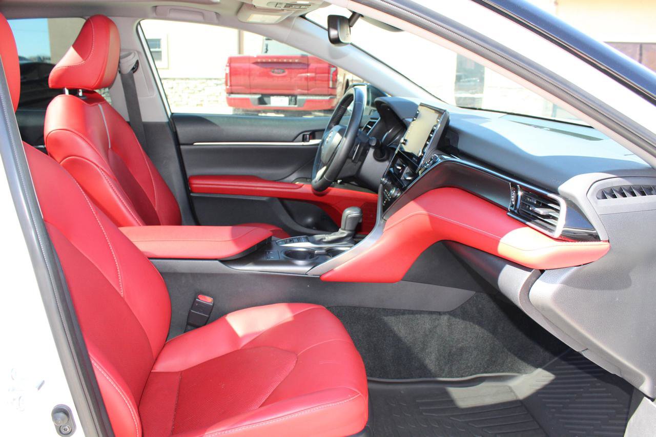 Used 2023 Toyota Camry XSE FWD image 24