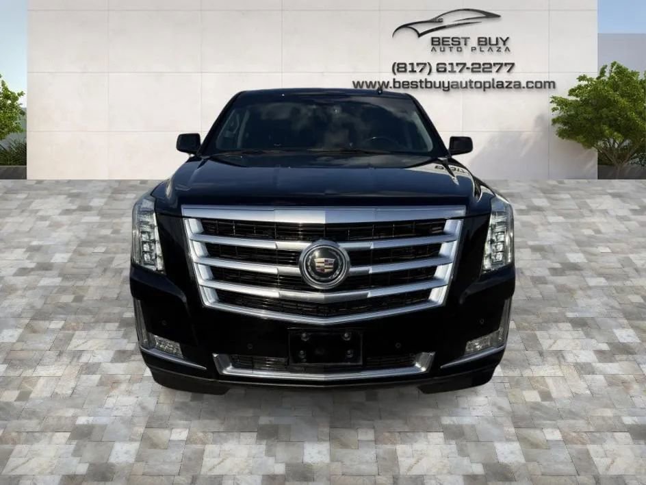 Used 2015 Cadillac Escalade Premium AWD/4WD image 2