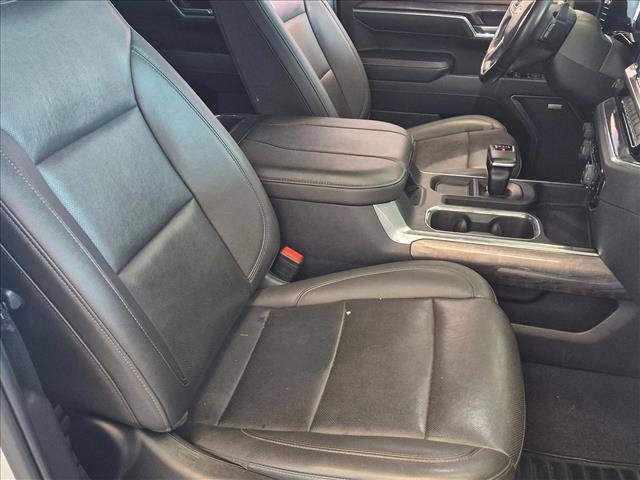 Used 2023 Chevrolet Silverado 1500 LTZ AWD/4WD image 18