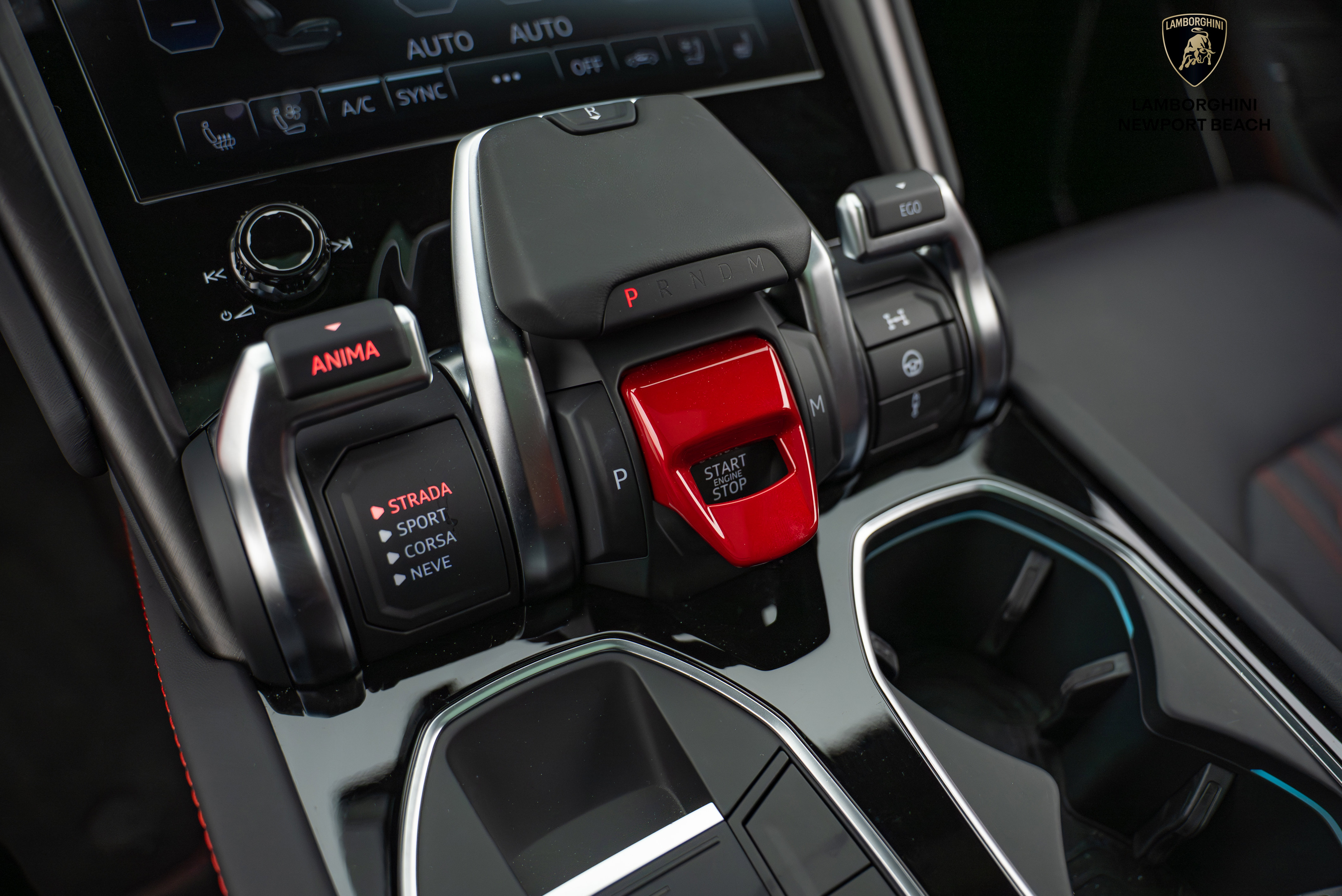 Used 2024 Lamborghini Urus S image 33