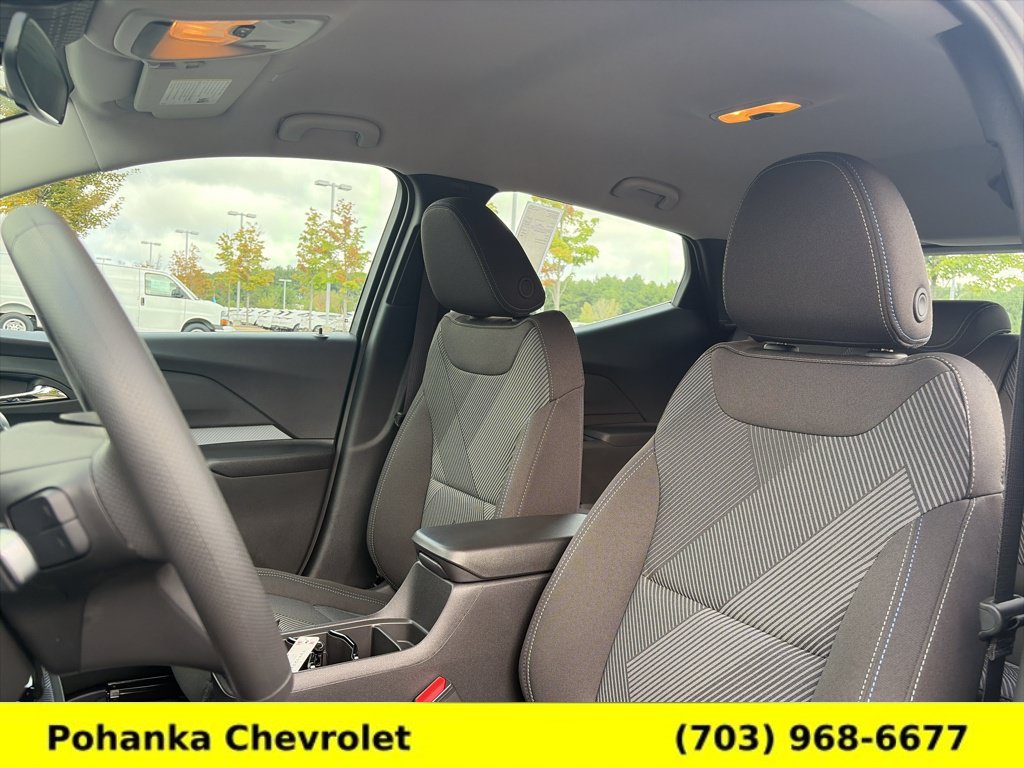 New 2027 Chevrolet Bolt LT FWD image 20