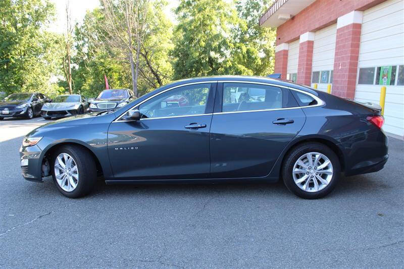 Used 2020 Chevrolet Malibu LT FWD image 2