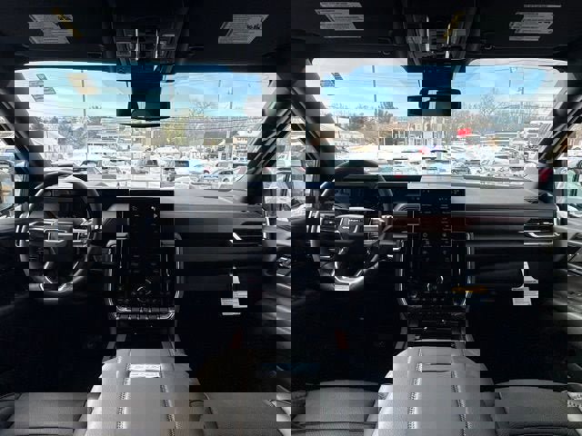 New 2026 GMC Yukon XL Denali image 20