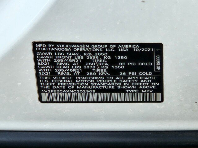 Certified 2022 Volkswagen Atlas Cross Sport SEL Premium R-Line AWD/4WD image 29