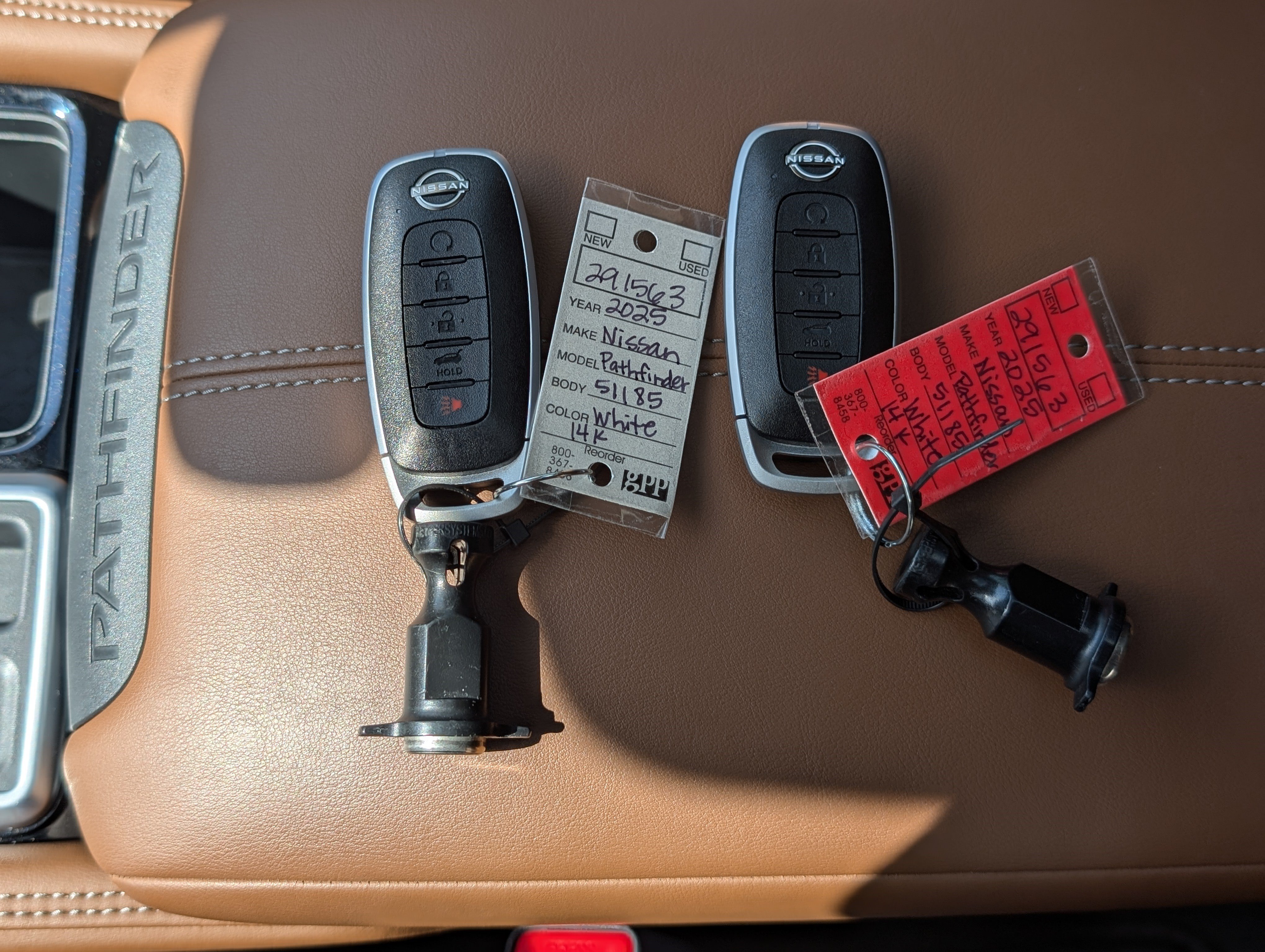 Used 2025 Nissan Pathfinder Platinum w/ Cargo Package FWD image 38