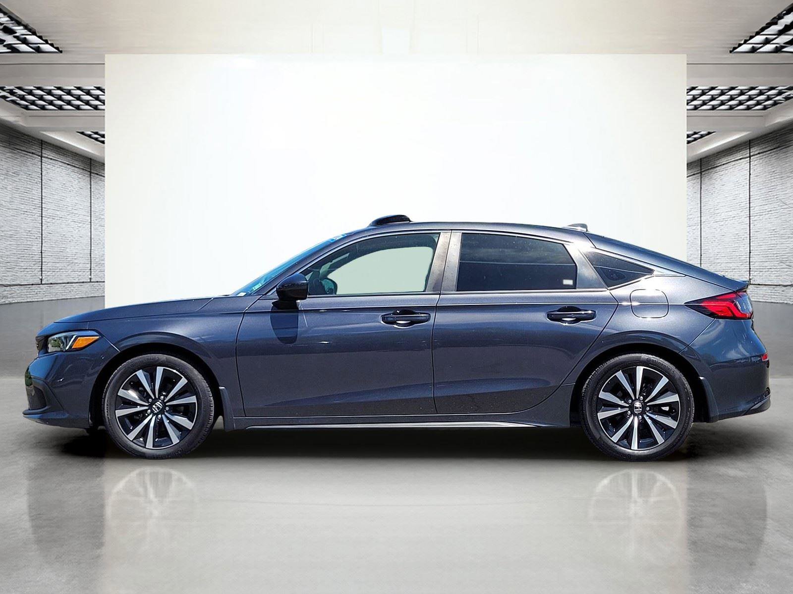 Used 2024 Honda Civic EX-L image 9