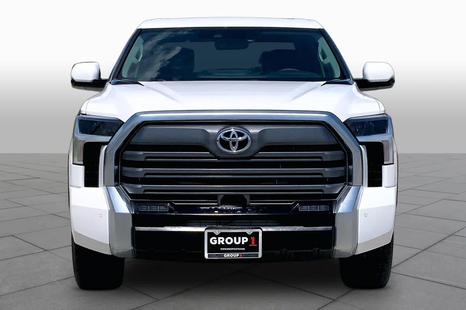 Used 2023 Toyota Tundra Limited w/ Power Package AWD/4WD image 4