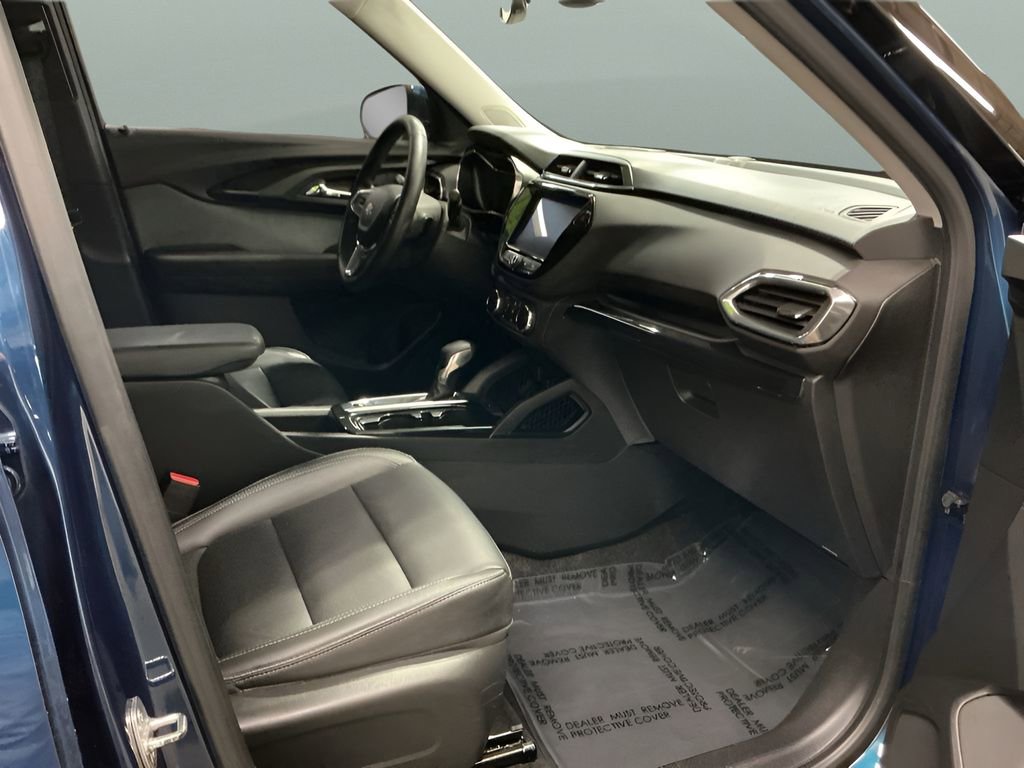 Used 2021 Chevrolet TrailBlazer LT w/ Premium Seating Package image 27