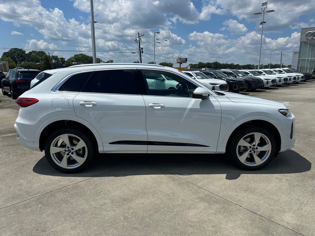 New 2025 Audi Q5 Premium Plus image 6