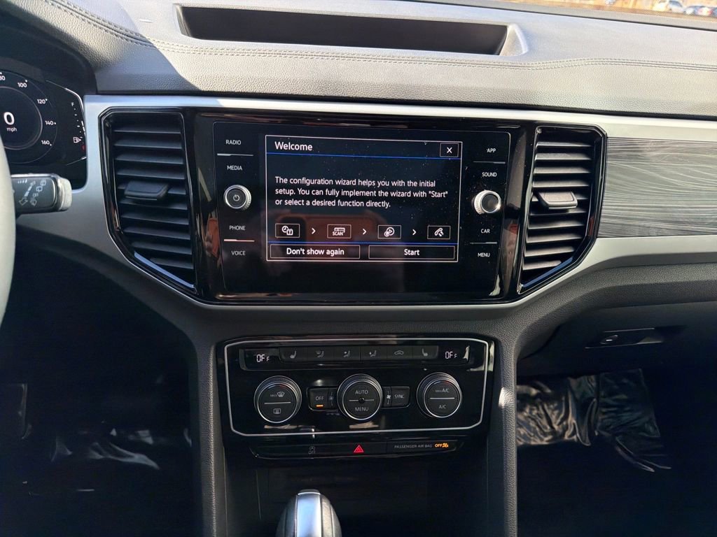 Certified 2023 Volkswagen Atlas Cross Sport SE w/ Panoramic Sunroof Package image 20