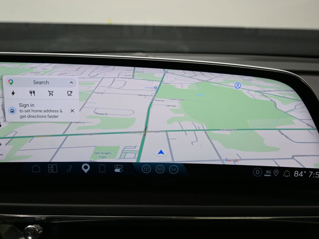Used 2024 Cadillac Lyriq Tech RWD image 23