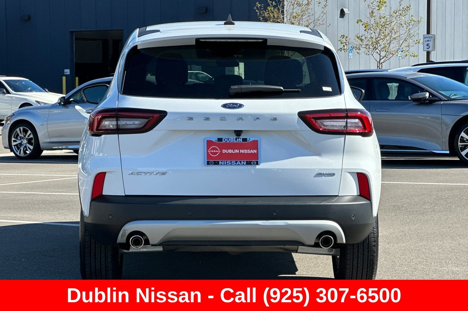Used 2025 Ford Escape Active w/ Tech Pack #1 AWD/4WD image 5