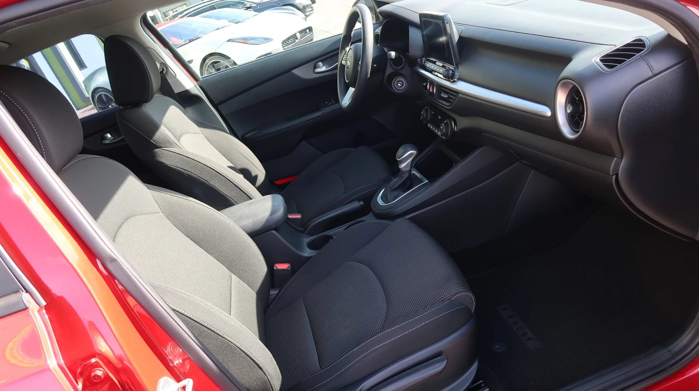 Used 2019 Kia Forte LXS FWD image 23