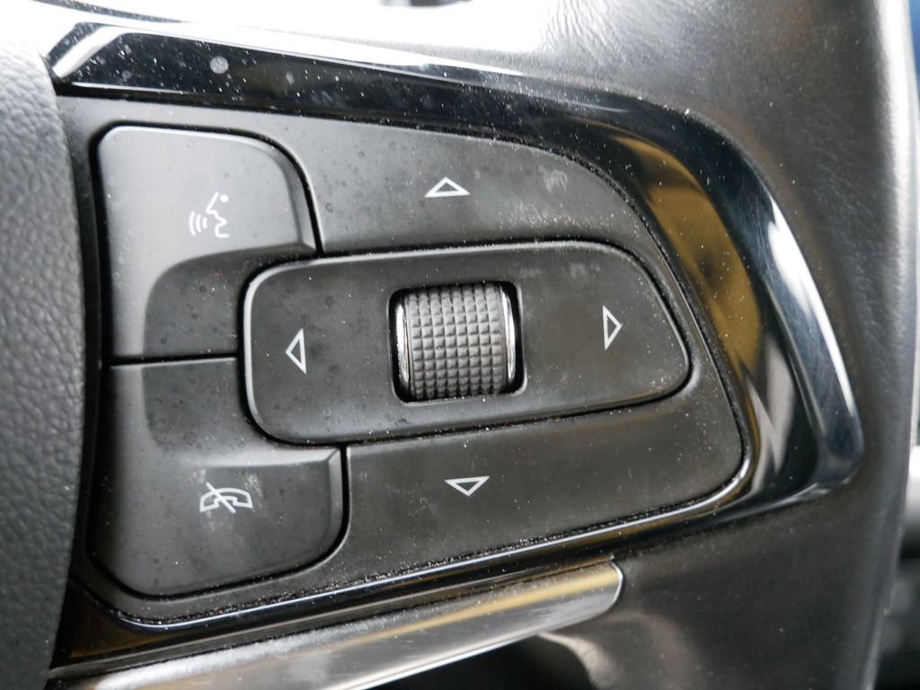 Used 2022 Buick Enclave Essence AWD/4WD image 33