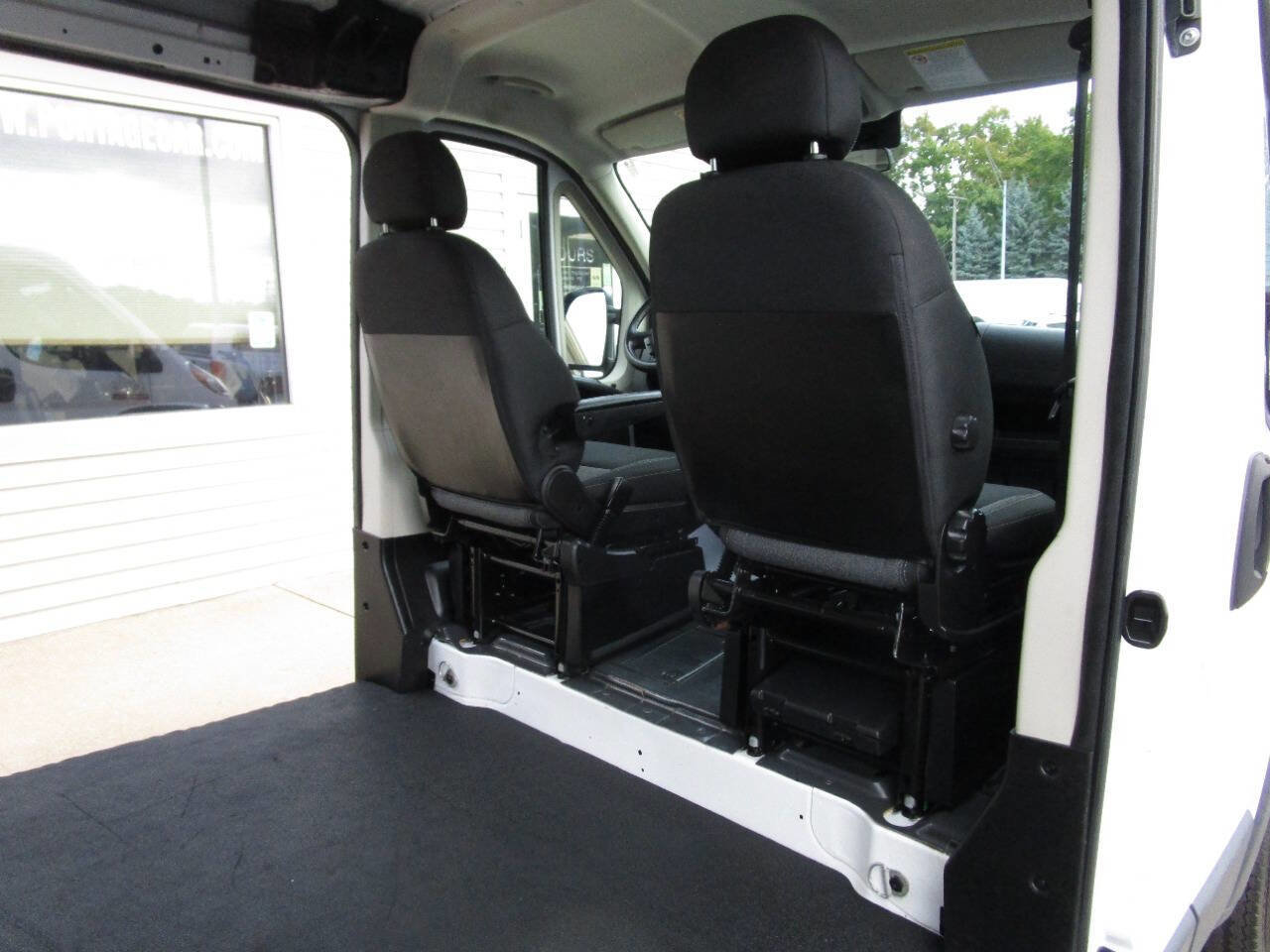 Used 2015 RAM ProMaster 1500 w/ Cargo Convenience Group image 16