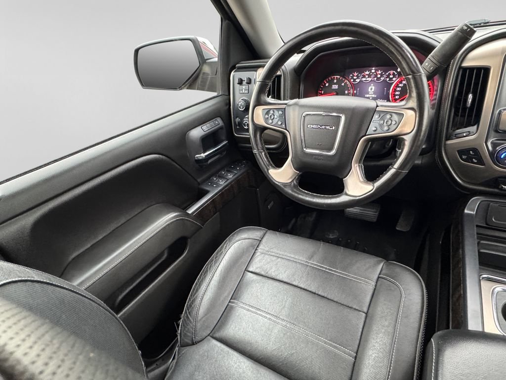 Used 2015 GMC Sierra 1500 Denali w/ Driver Alert Package AWD/4WD image 21