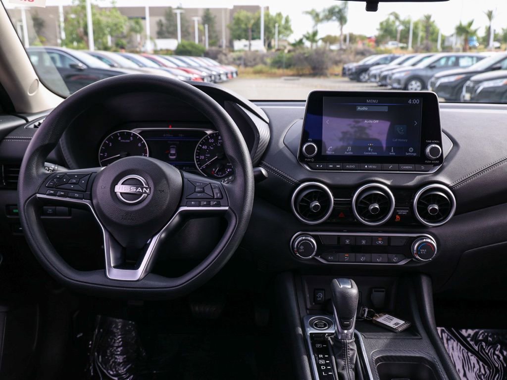 Used 2025 Nissan Sentra SV image 21