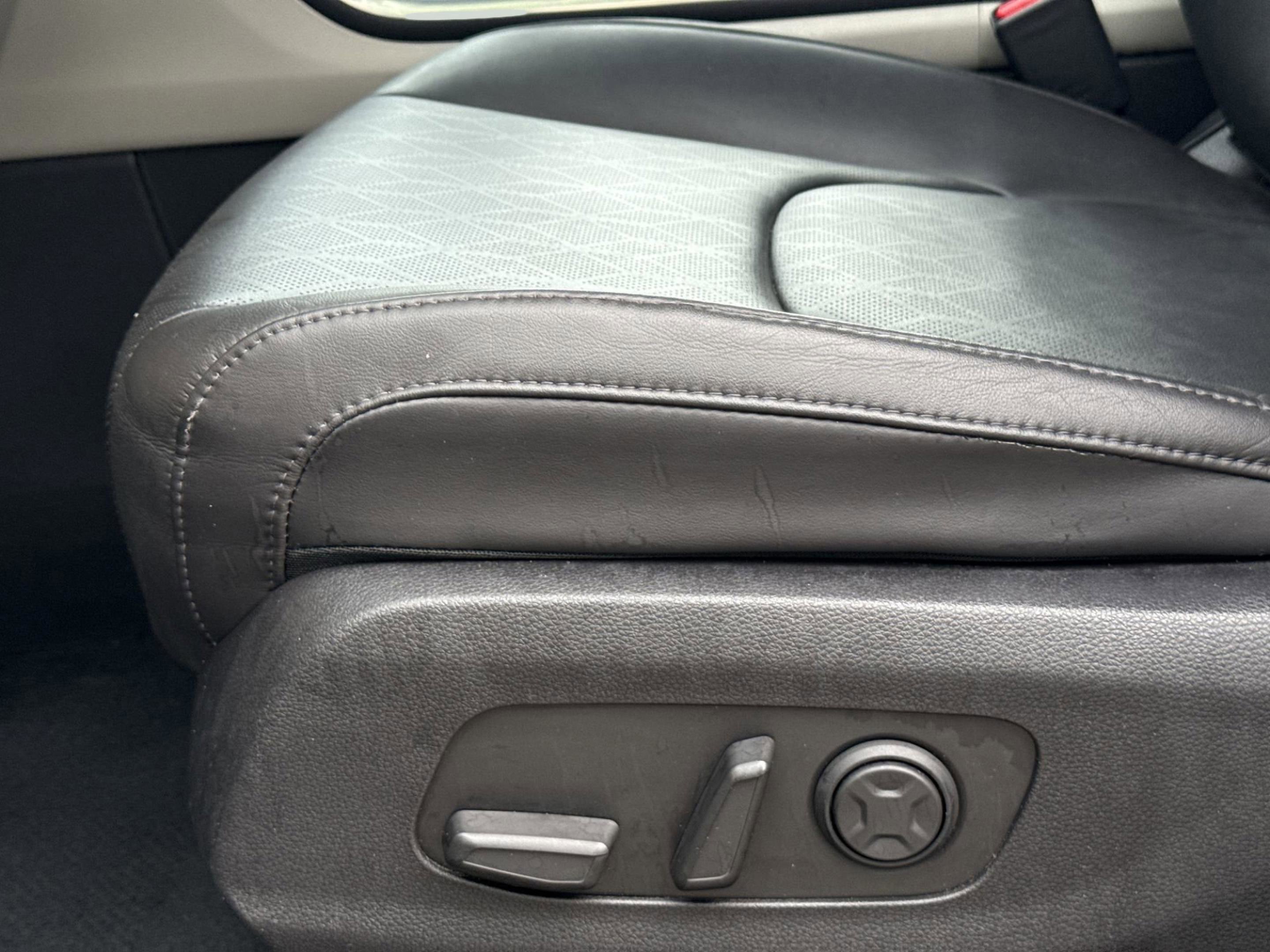 Used 2023 Kia Carnival SX image 21