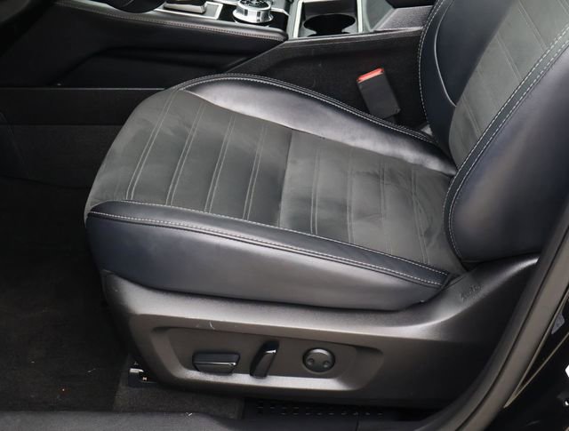 Used 2024 Mitsubishi Outlander SE Black Edition FWD image 13