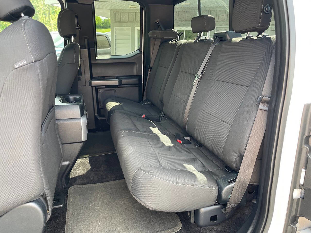 Used 2015 Ford F150 XLT w/ Equipment Group 302A Luxury AWD/4WD image 24