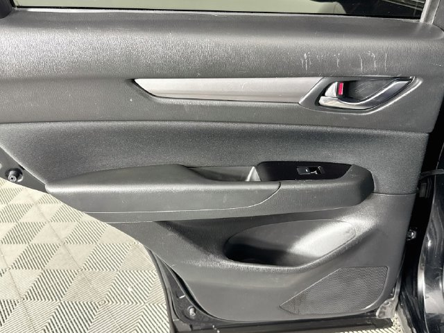 Used 2018 MAZDA CX-5 Sport FWD image 23