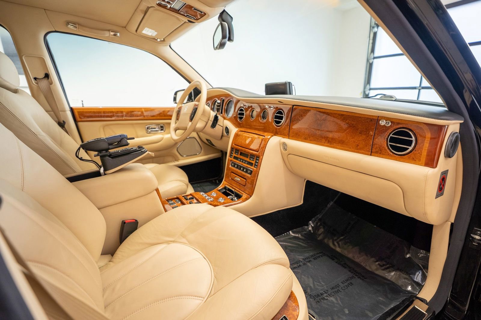 Used 2002 Rolls-Royce Park Ward image 26