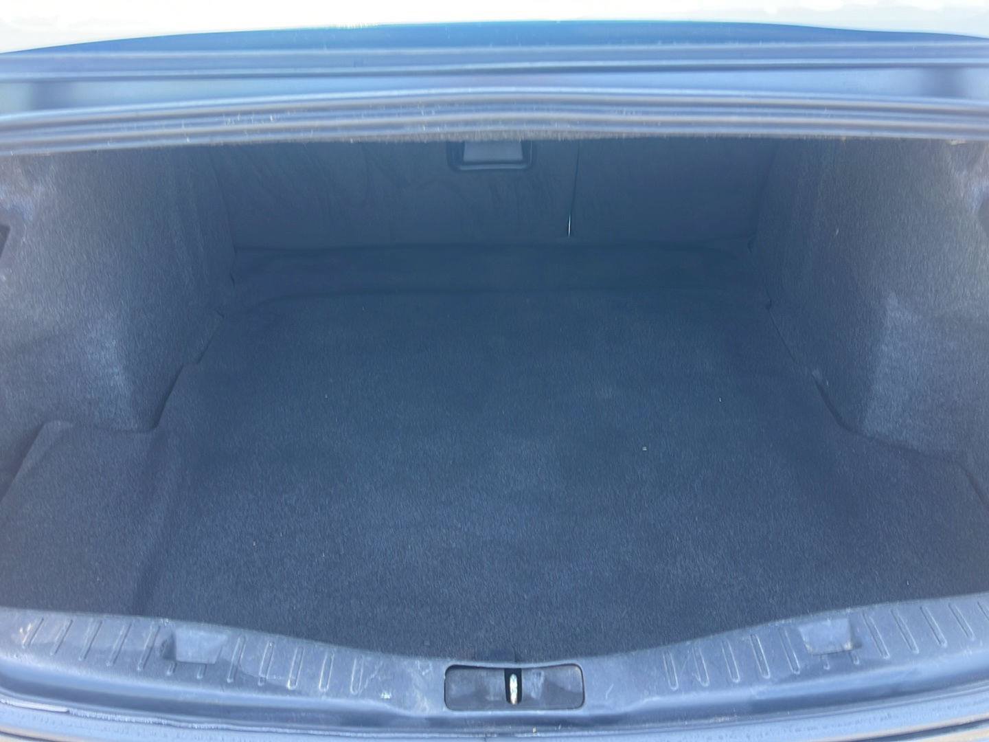 Used 2013 Lincoln MKZ FWD image 35