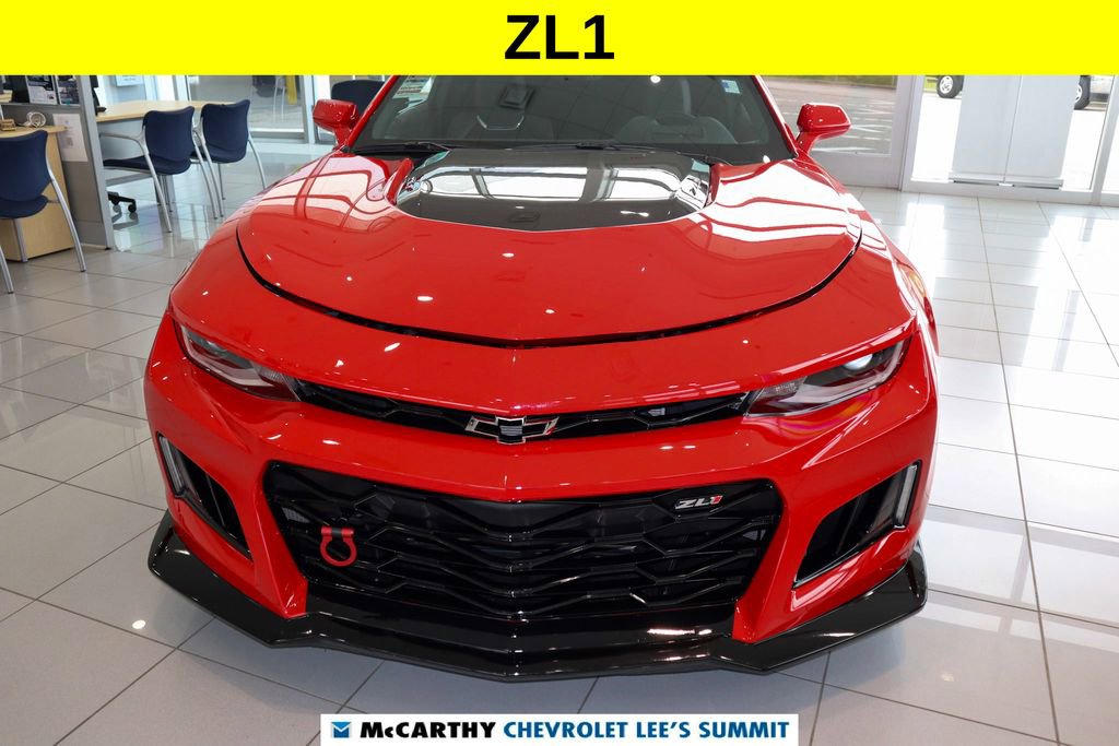 Used 2021 Chevrolet Camaro ZL1 RWD image 3