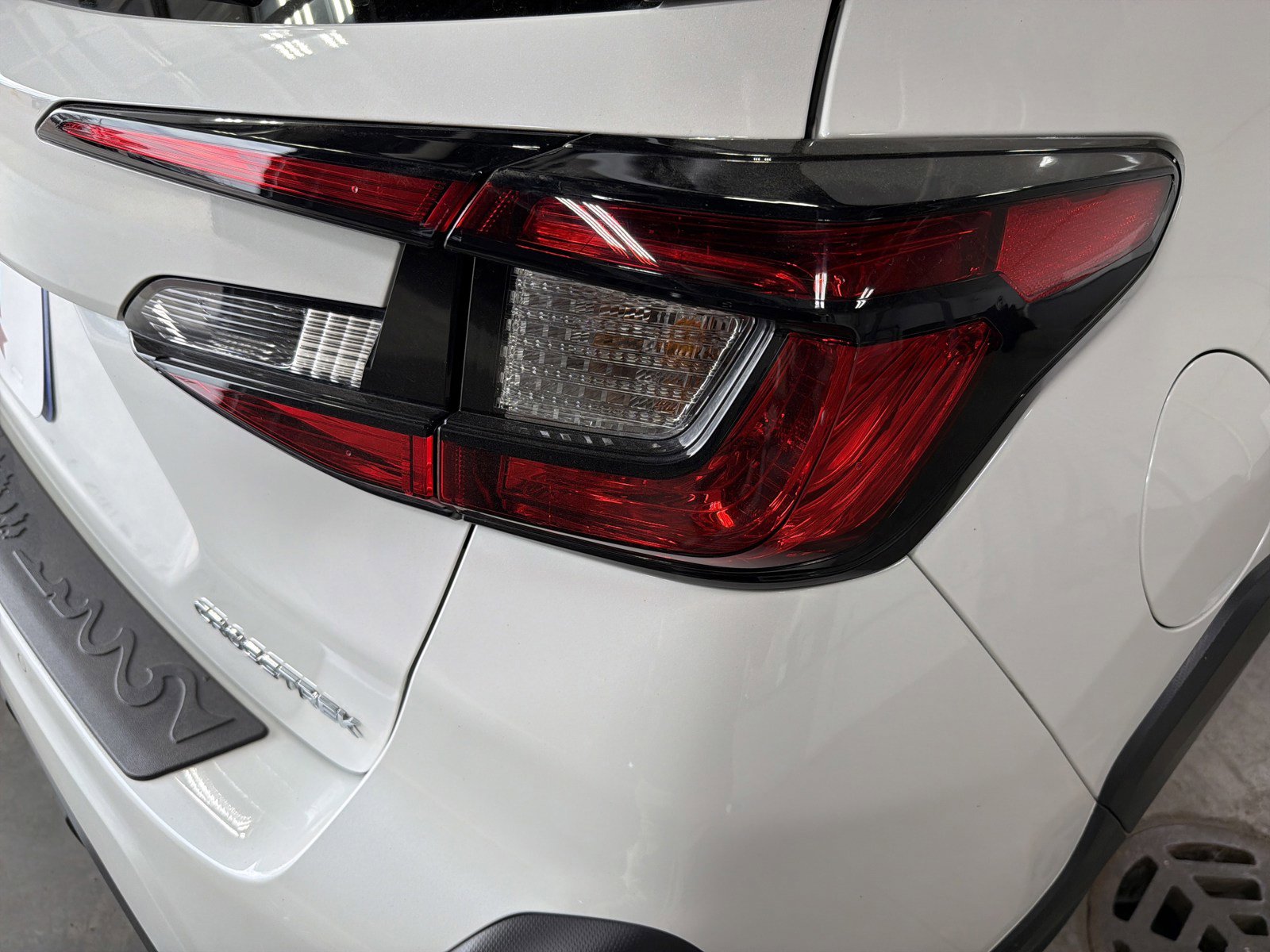 Used 2025 Subaru Crosstrek 2.5i Limited w/ Crosstrek Mirror Package image 11