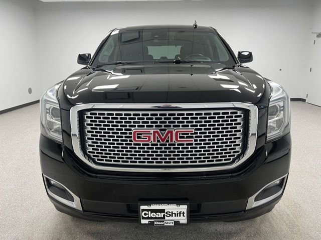Used 2017 GMC Yukon Denali w/ Open Road Package AWD/4WD image 3