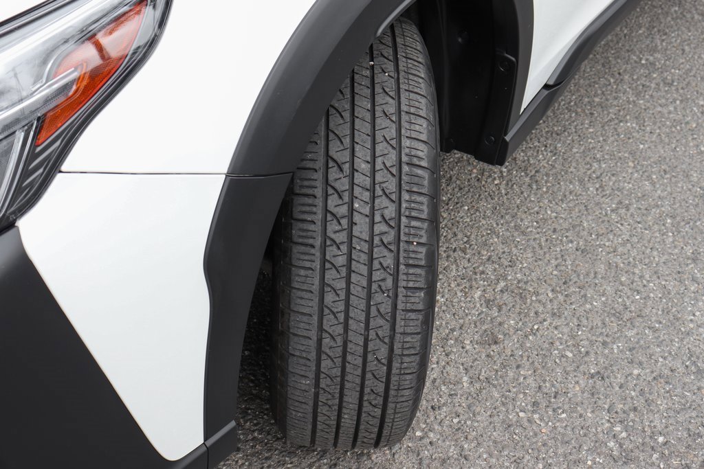 Used 2023 Subaru Outback Premium image 37