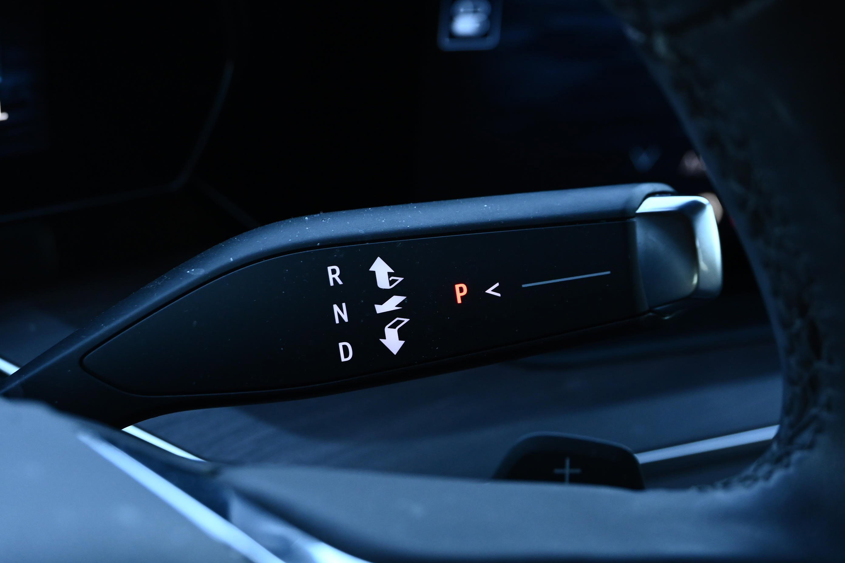 Used 2025 Chevrolet Tahoe LT w/ Comfort Package image 36