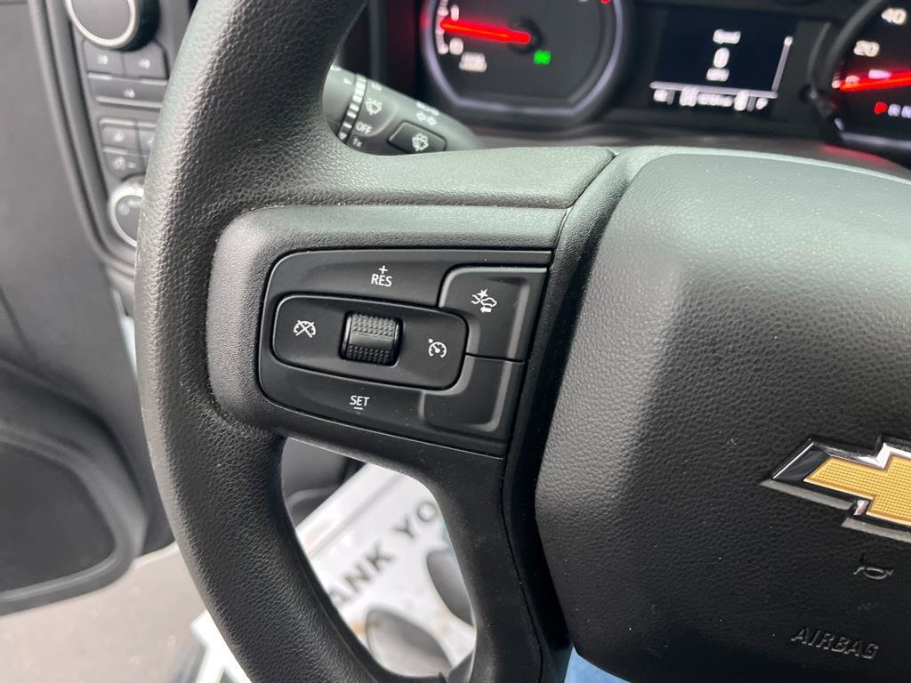 Used 2025 Chevrolet Silverado 2500 Custom w/ Custom Value Package image 11