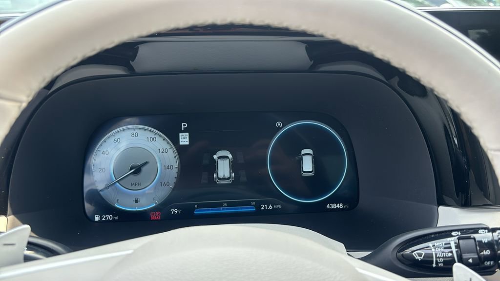 Used 2024 Hyundai Palisade Calligraphy image 16