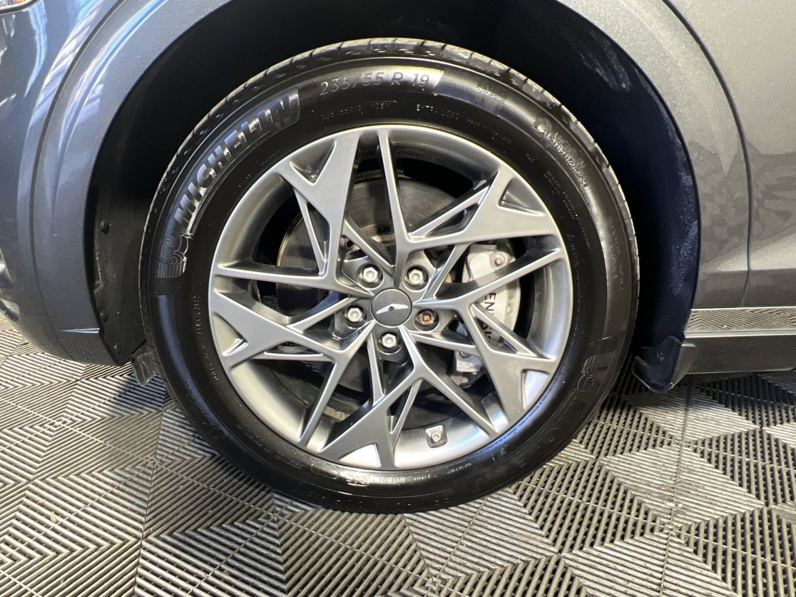 Used 2023 Genesis GV70 2.5T w/ Select Package image 12