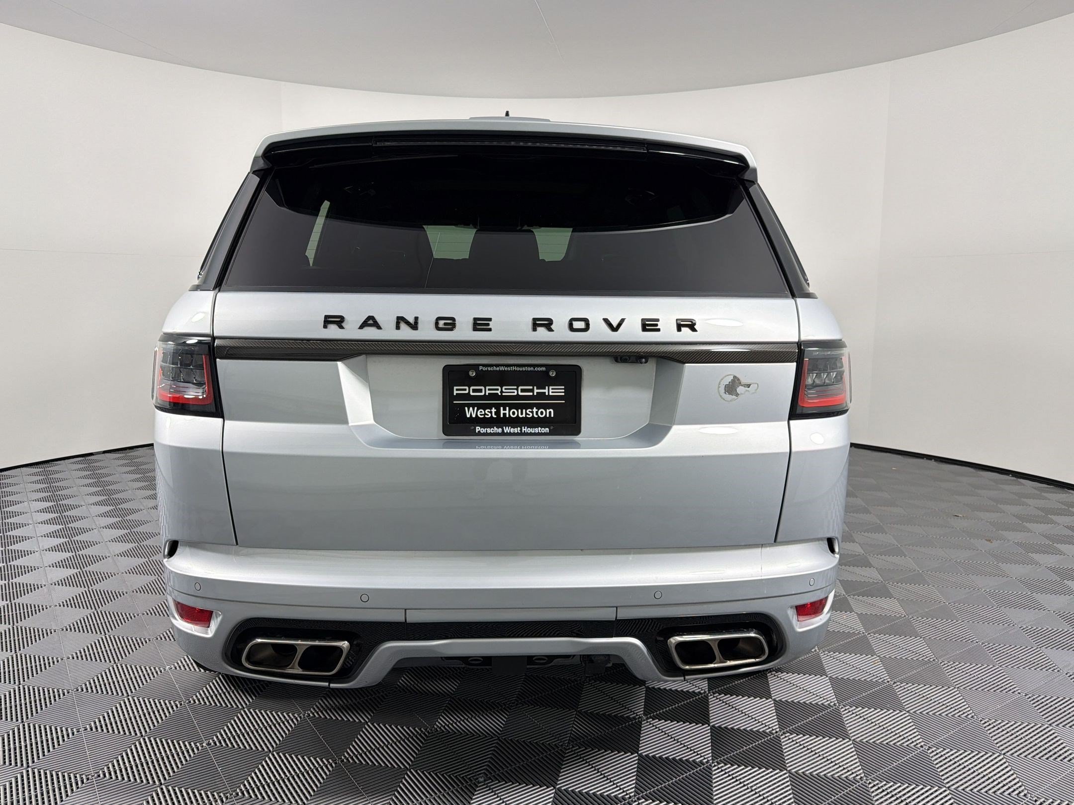 Used 2022 Land Rover Range Rover Sport SVR AWD/4WD image 10