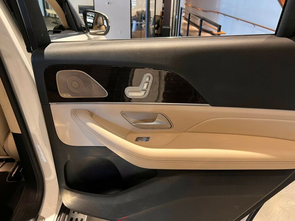 Used 2021 Mercedes-Benz GLS 450 4MATIC image 27