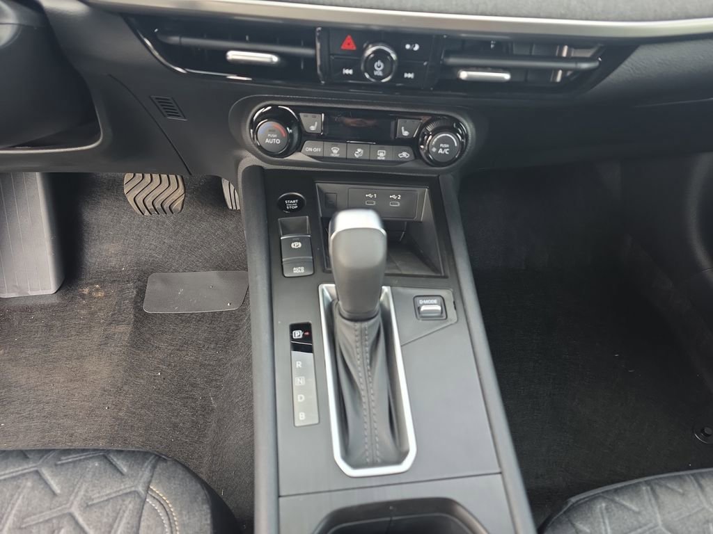 New 2026 Nissan Kicks SV w/ SV Premium Package AWD/4WD image 11