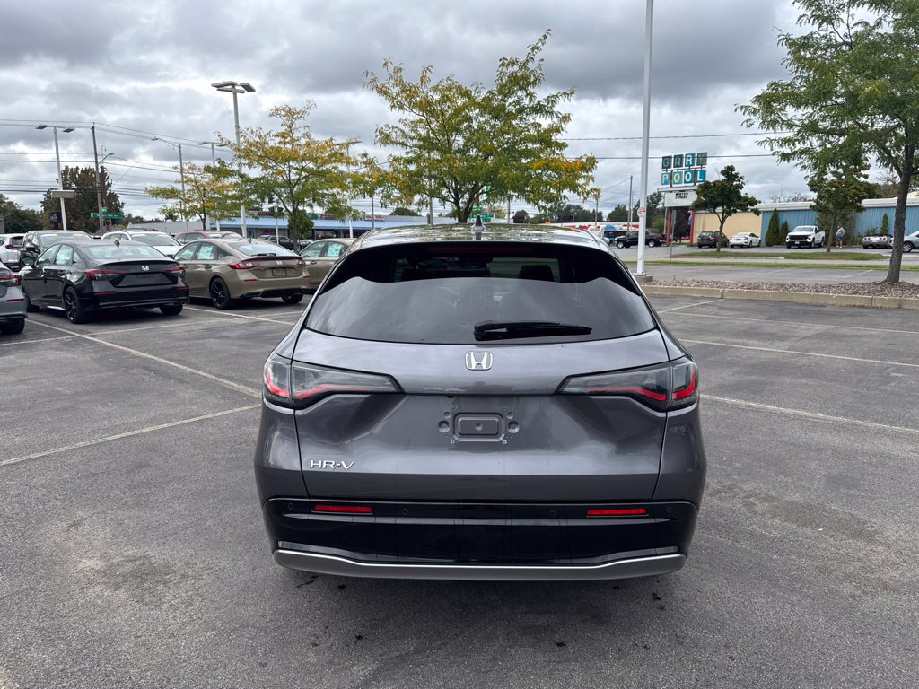 Certified 2024 Honda HR-V EX-L image 6
