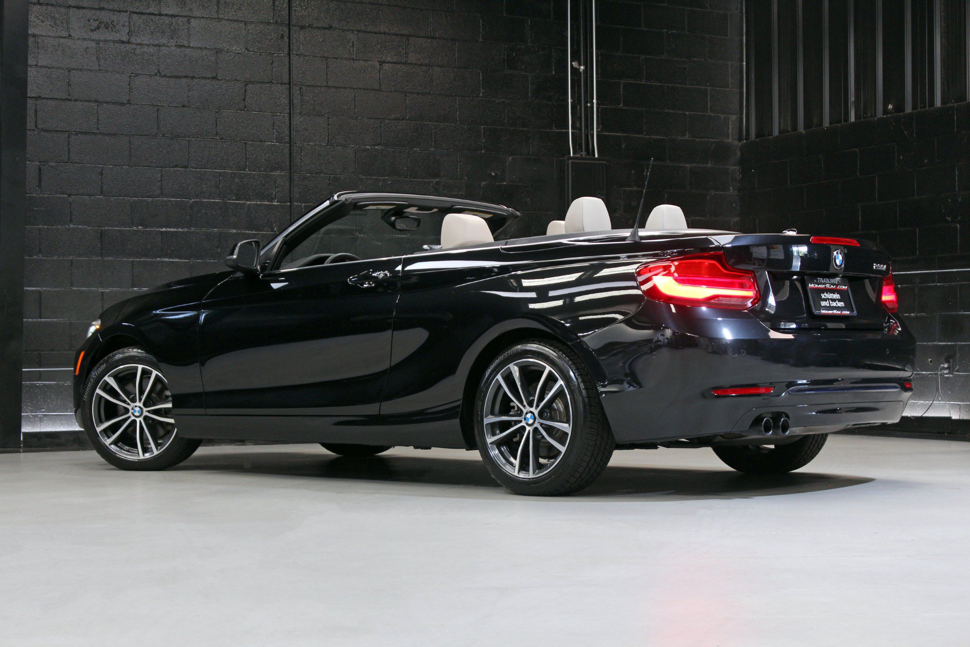 Used 2018 BMW 230i Convertible RWD image 13