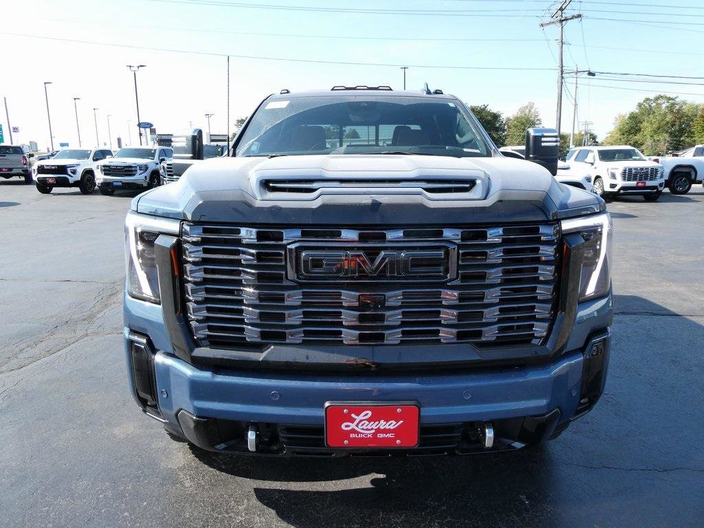 New 2026 GMC Sierra 2500 Denali Ultimate image 12