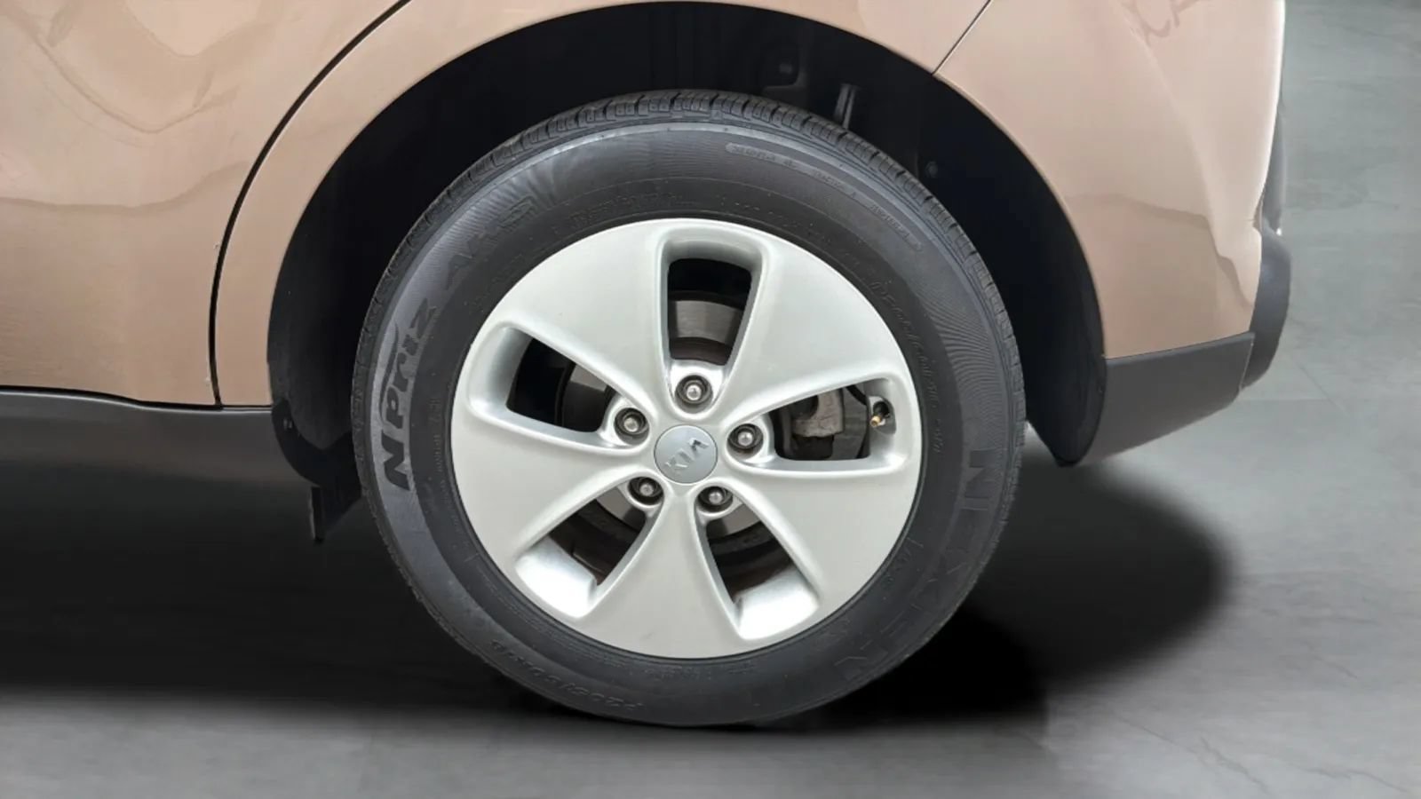 Used 2016 Kia Soul FWD image 26