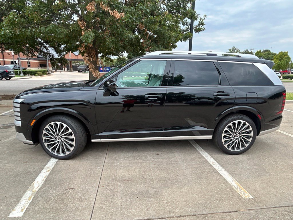 Used 2026 Hyundai Palisade Calligraphy AWD/4WD image 5