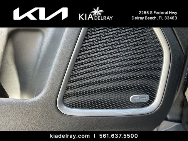 Used 2022 Jeep Compass Latitude w/ Sun and Sound Group image 18