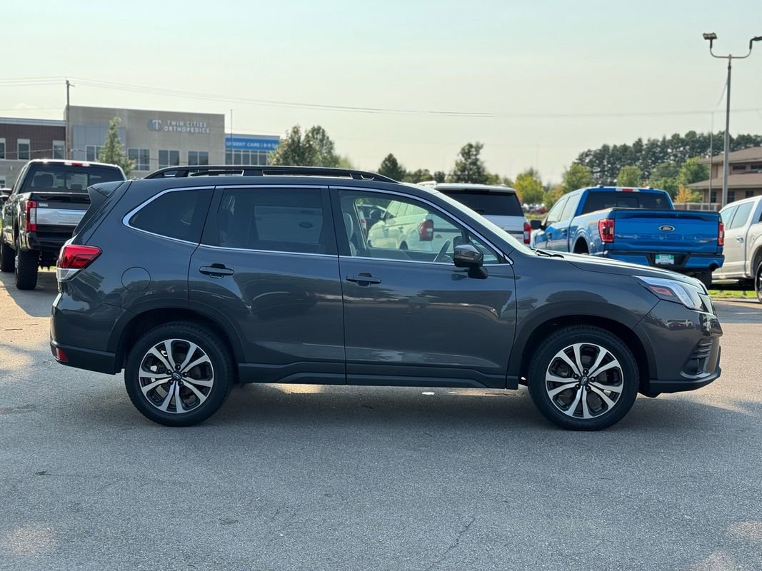 Used 2023 Subaru Forester Limited image 9