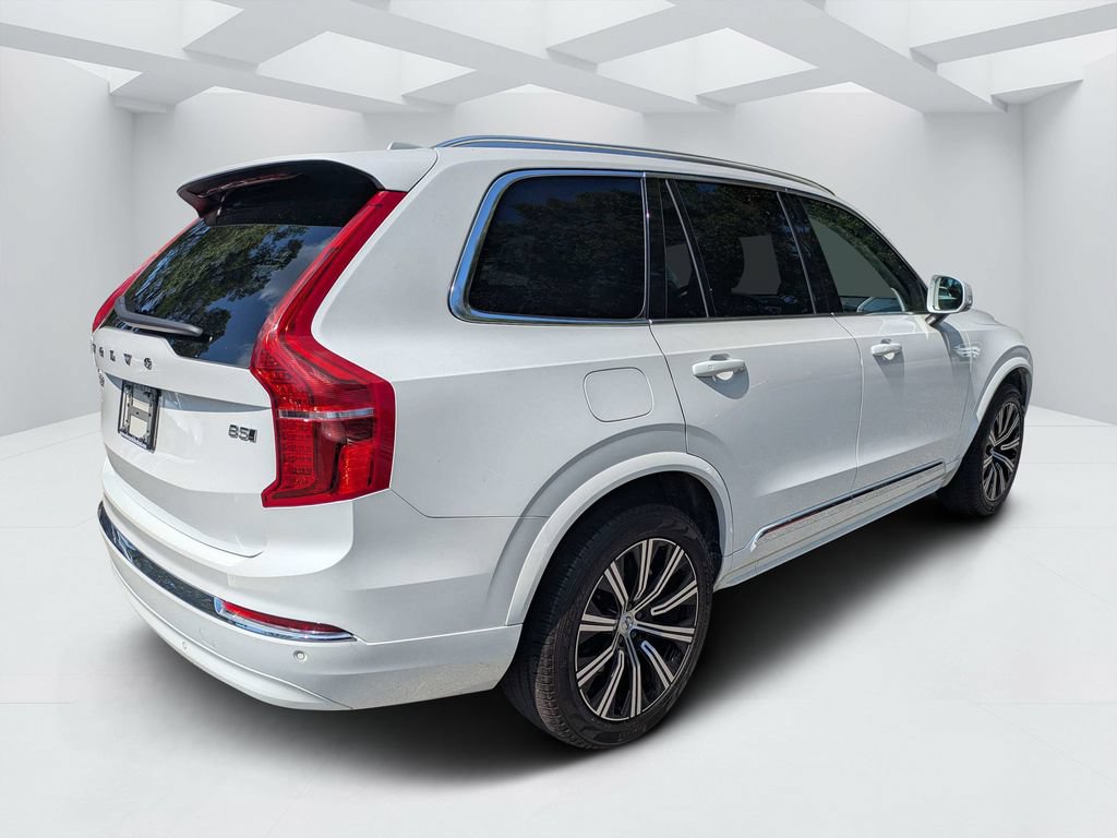 Certified 2025 Volvo XC90 B5 Core AWD/4WD image 3