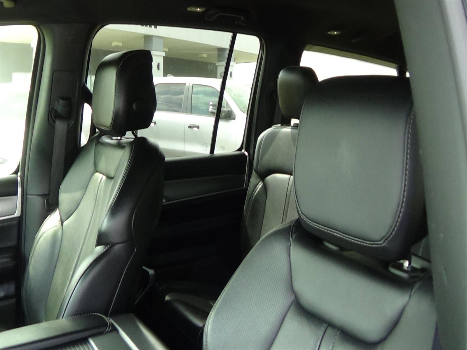 Certified 2025 Jeep Wagoneer L 4WD image 18