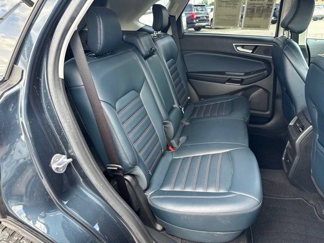 Used 2023 Ford Edge SEL w/ Sport Appearance Package AWD/4WD image 11