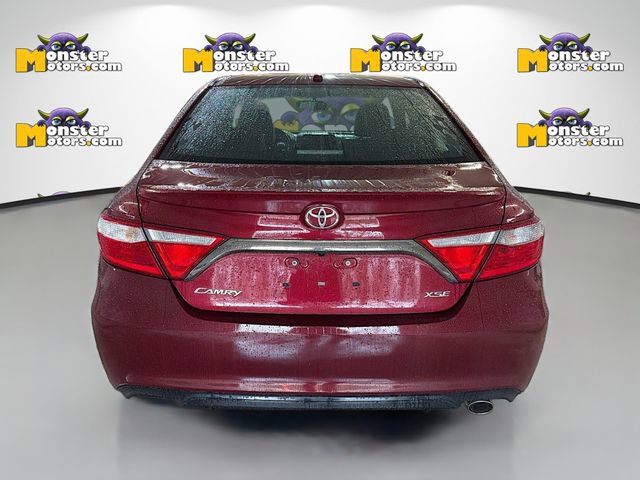 Used 2016 Toyota Camry SE image 5